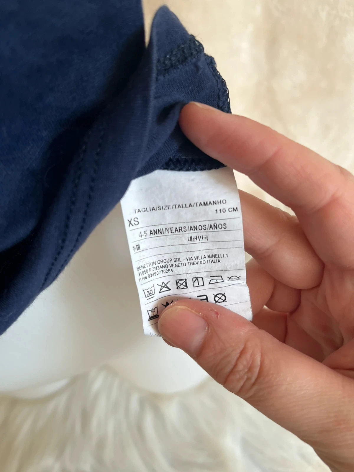 t-shirt fille benetton stylé bleu 4/5 ans 💙 – photo 2